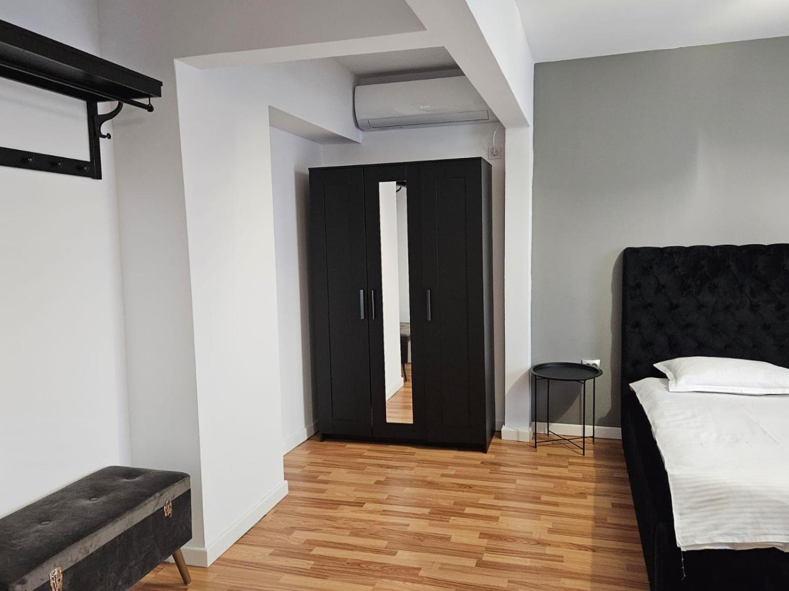 Meteor Central Cluj-Napoca Eksteriør billede
