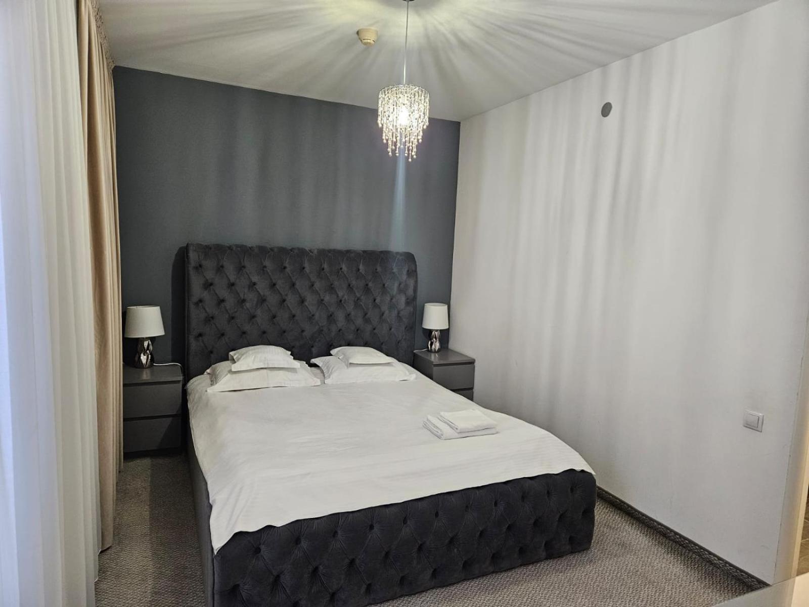 Meteor Central Cluj-Napoca Eksteriør billede